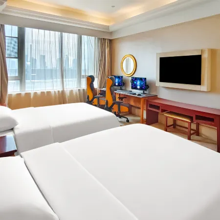 Jingfang E-Sports Hotel (Yancheng Qingshui Lake Park)