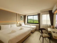 B2 Surat Grand Boutique Hotel - Wi-Fi