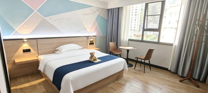Fengshan Puerman Boutique Hotel Hotel di Fengshan
