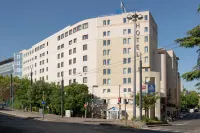 Ibis Budget Lyon Caluire Cité Internationale - parking