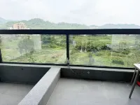 Xinfeng Blue Moon Bay Resort Hotel - Parkplatz