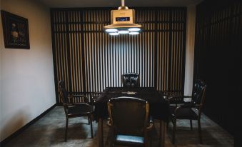 Dayi Puyue Liangshe Hotel