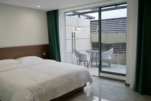 Shuixiu Mingju Hotel di Wusheng