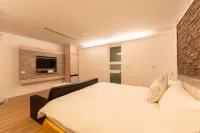 墾丁嵐海灣旅店 鄰近南灣沙灘的酒店