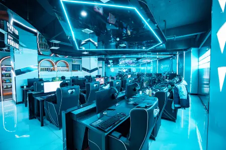 Mars E-sports Hotel Отели рядом с достопримечательностью «Автобусная станция Нин-Чу»