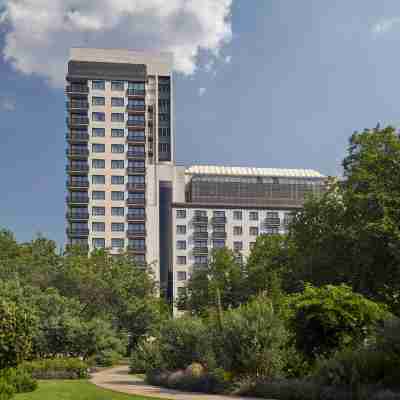 Jumeirah Carlton Tower London Hotel Exterior