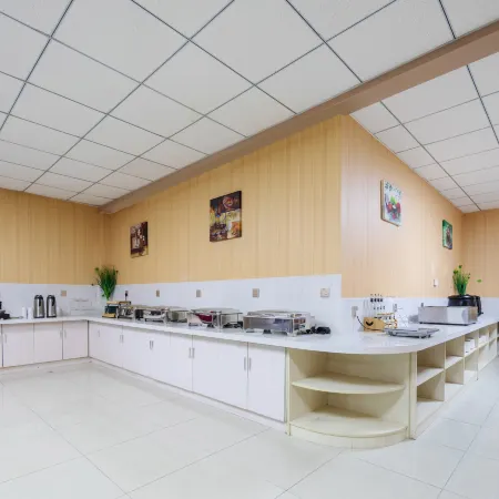Shankee Tea Style Hotel (Linyi Yinan Xinhua Bookstore)