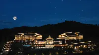 Pullman Yuxi Hotel dekat Gaogu Building