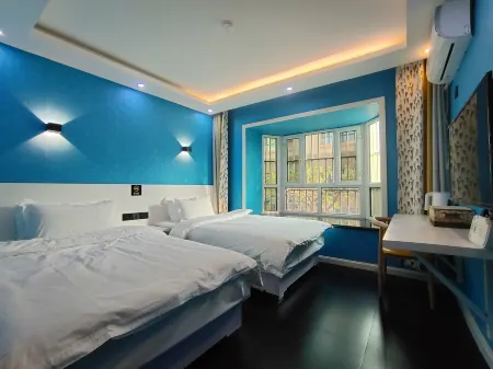 Wuwangwo Hotel Отели рядом с достопримечательностью «Russian Customs Pedestrian Street»