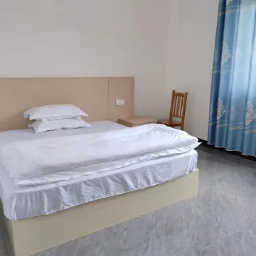 Cangwu Wufu Hotel