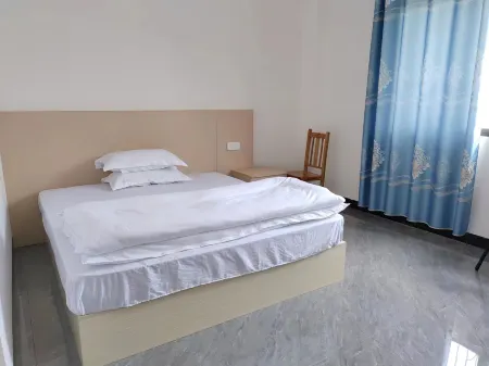 Cangwu Wufu Hotel Отели рядом с достопримечательностью «Автобусная станция Сугай Цзинь Цзинь Ши-бридж»