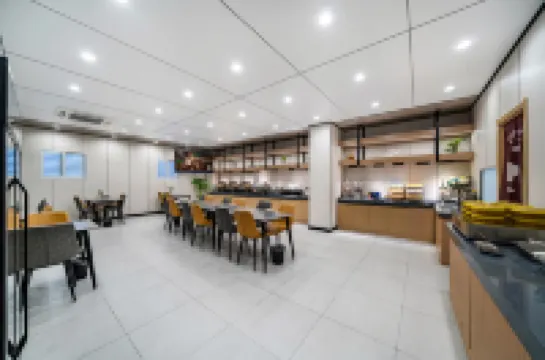 James Joyce Coffetel (Hefei Fortune Plaza, Haitang Metro Station)