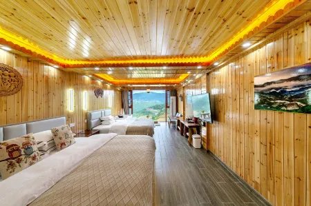 Yunlin Shanju (Longji Terrace Observation Deck) Отели рядом с достопримечательностью «Jiulong Five-Tiger Scenic Spot»