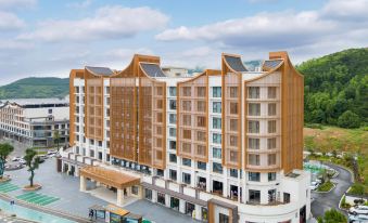 Vienna International Hotel (pingxiang Wugong Mountain Visitor Center)