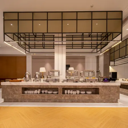 Vienna International Hotel (Wuxue Hospital of Traditional Chinese Medicine)