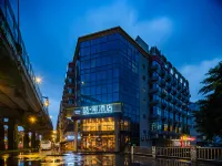 喆啡酒店（歡樂谷西南交大地鐵站店） 鄰近金牛體育中心-棒球場的酒店