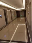 Chunfeng Chujian Apartment (Linyi Evergrande Huafu Branch) - Condos