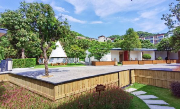 Luofushan Honghuage Courtyard Homestay