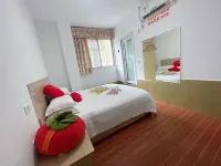 Xiao Hotel （Ten five year old shop）