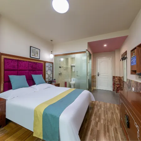Ruyue Hotel (Linyi Hedong District Government Wuyue Plaza)