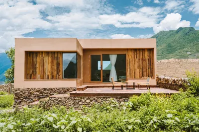 Guangheyunduo · Luobozhai Boutique Homestay Hotels near Qiang Village on the Clouds