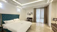 Palm Tree Business Hotel Hotels near Zenith-IT