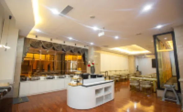 三斤水インターナショナルホテル（沂水バスターミナル）