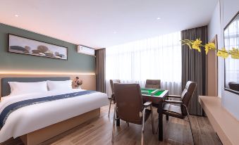 Yulin Yuecheng Hotel (Chengzhan Road Railway Station Branch)
