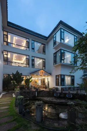 Tengchong Nansu Mancheng Yongquan Private Tangmeisu