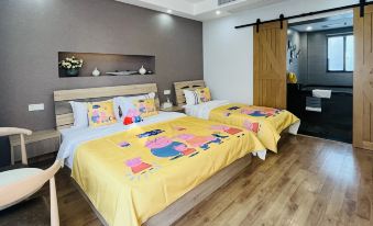 Floral Hotel·Nanjing Tangshan left adjacent right house hot spring homestay