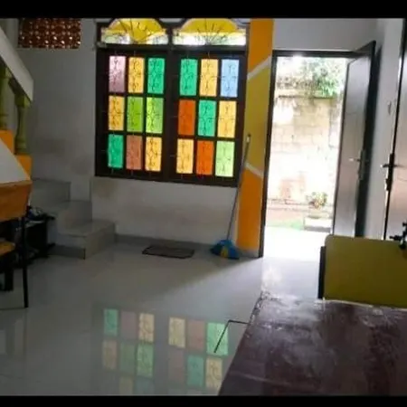 Kabin Kapsule UI Depok - Male Only