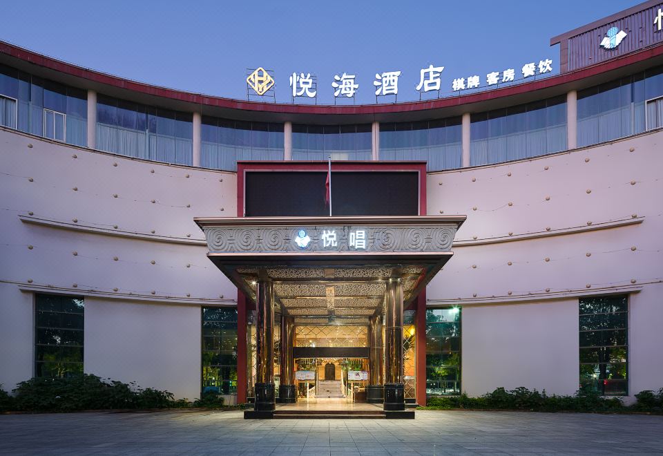 hotel overview picture