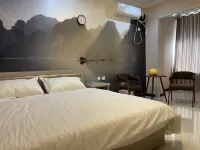 Warm House Apartment Hotels in Qinghe