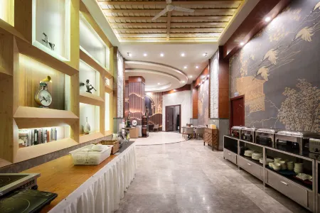 Wen Chang Tiancheng Hotel (Wenchang High-speed Railway Station Wennan Old Street Branch) Отели в г. Вэньчан