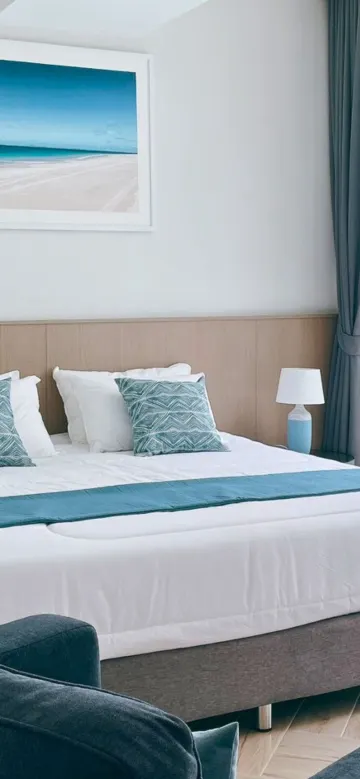 ห้องมาสเตอร์ เชื่อมกับสระว่ายน้ำ