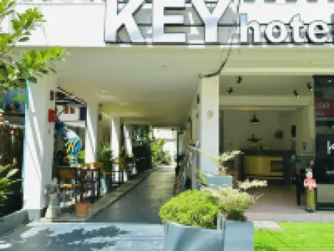 Key Hotel @ Old City Center Hotels near Former Residence of Teresa Teng