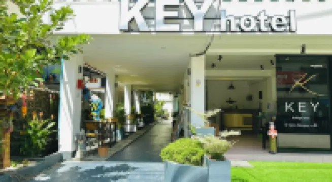 Key Hotel @ Old City Center Hotels near Tha Pae Gate