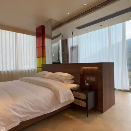 Tuolong Qingshe Wild Luxury Homestay