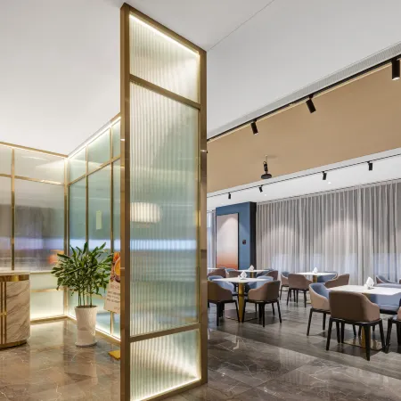 Ace Feiyun Hotel (Shaanxi University of Technology Guhantai Branch)