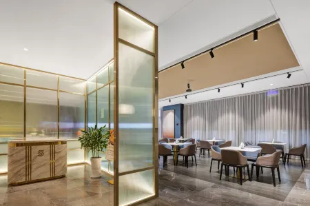 Ace Feiyun Hotel (Shaanxi University of Technology Guhantai Branch) Отели рядом с достопримечательностью «Hanzhong Gymnasium»