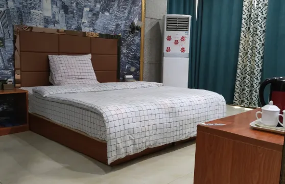 封丘陽光主題酒店