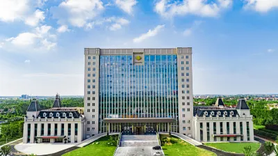 Yancheng Beiyuan Hotel (Holland Huahai Branch) Hotels near Longchang Wharf