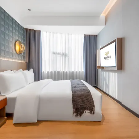 Pipi Hotel