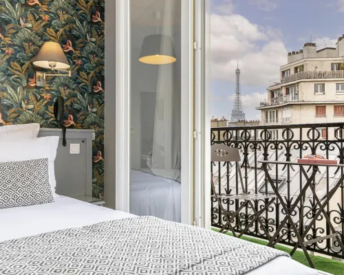 Splendid Hotel Paris Hotels near Saint-Lambert Square