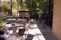 Luofu BanXianJu · Courtyard Residence