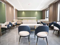 Elong R.YUN Hotel (Alar Shanghai Style Street Municipal Government) Hotels in Alar