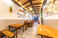Xiaoshuchuan Riverside View Guesthouse (Zhenyuan Ancient Town) - Bjergudsigt