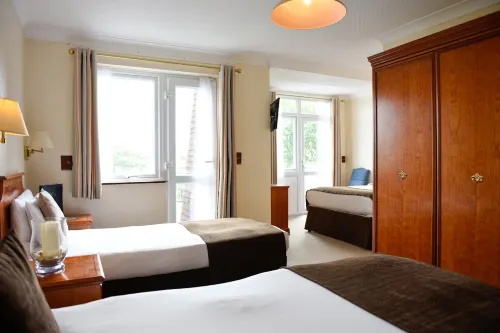 The Riviera Hotel & Apartments - Alum Chine Hotels in Bournemouth