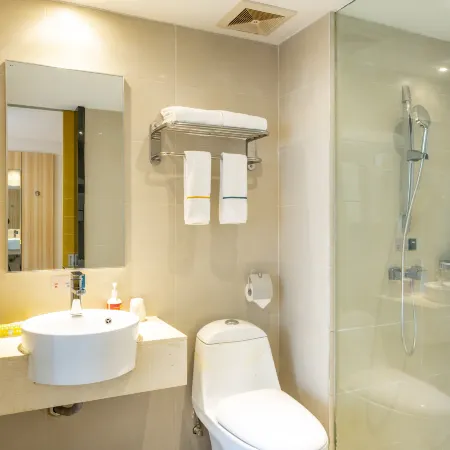 City Comfort Inn Hotel (Xiaogan Dawu Bishu Huating)