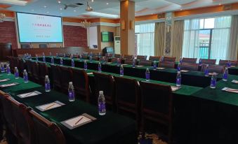Gaotan Hot Spring Hotel